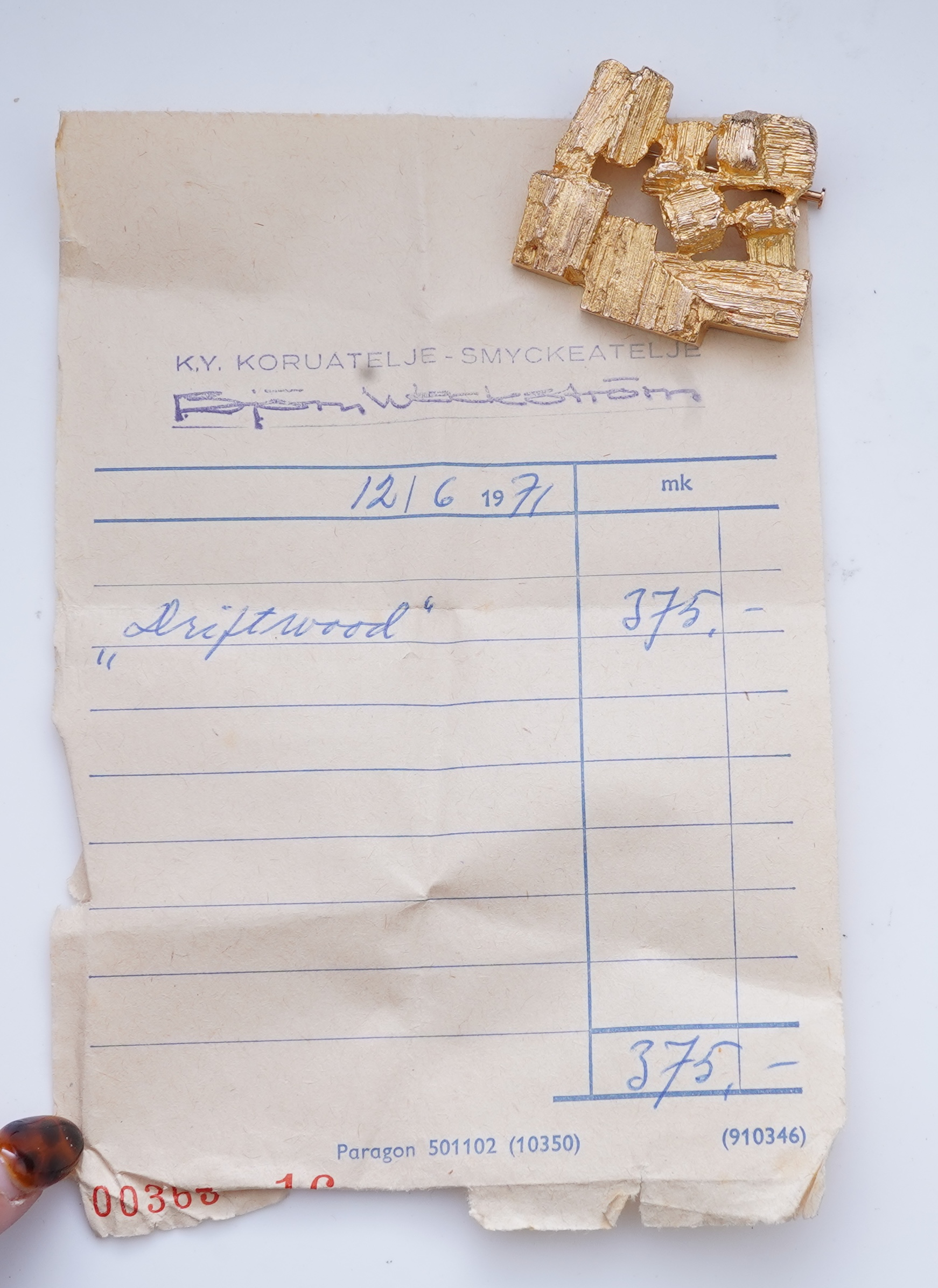 Björn Weckström, a gold brooch, 'Driftwood', Finland, circa 1971